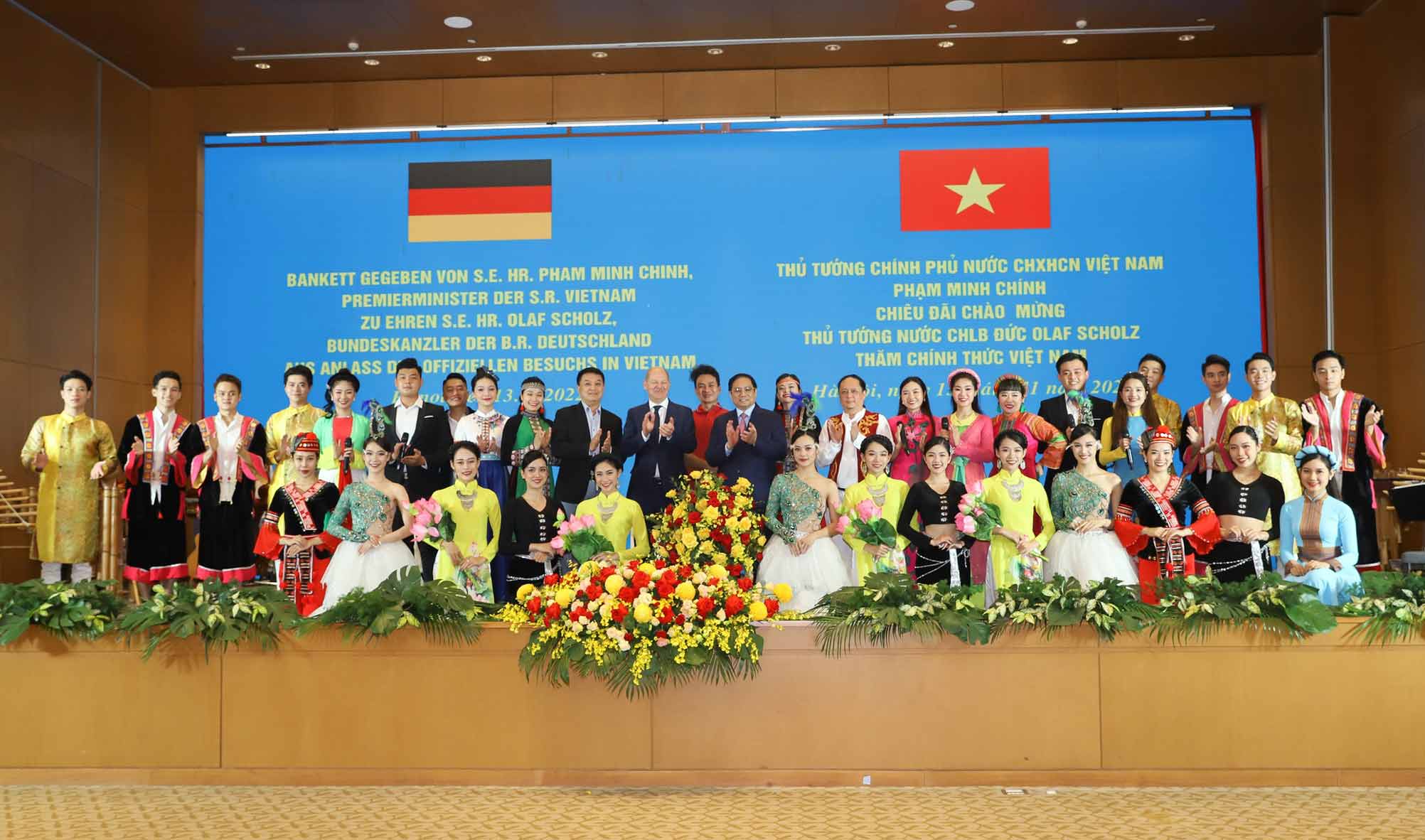 Chương trình nghệ thuật đặc biệt chào mừng Thủ tướng Cộng hòa liên bang Đức Olaf Scholz thăm Việt Nam