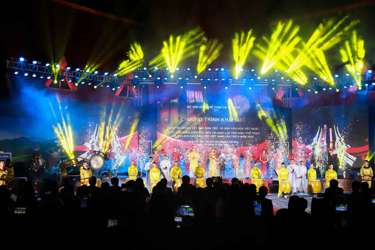 Tuần “Đại đoàn kết các dân tộc – Di sản Văn hóa Việt Nam”, Ngày hội trình diễn cây Nêu và giao lưu văn hóa, thể thao và du lịch lần thứ II năm 2023